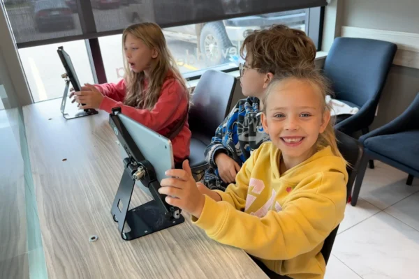 Saskatoon Family Dentist - Kids at Ipads